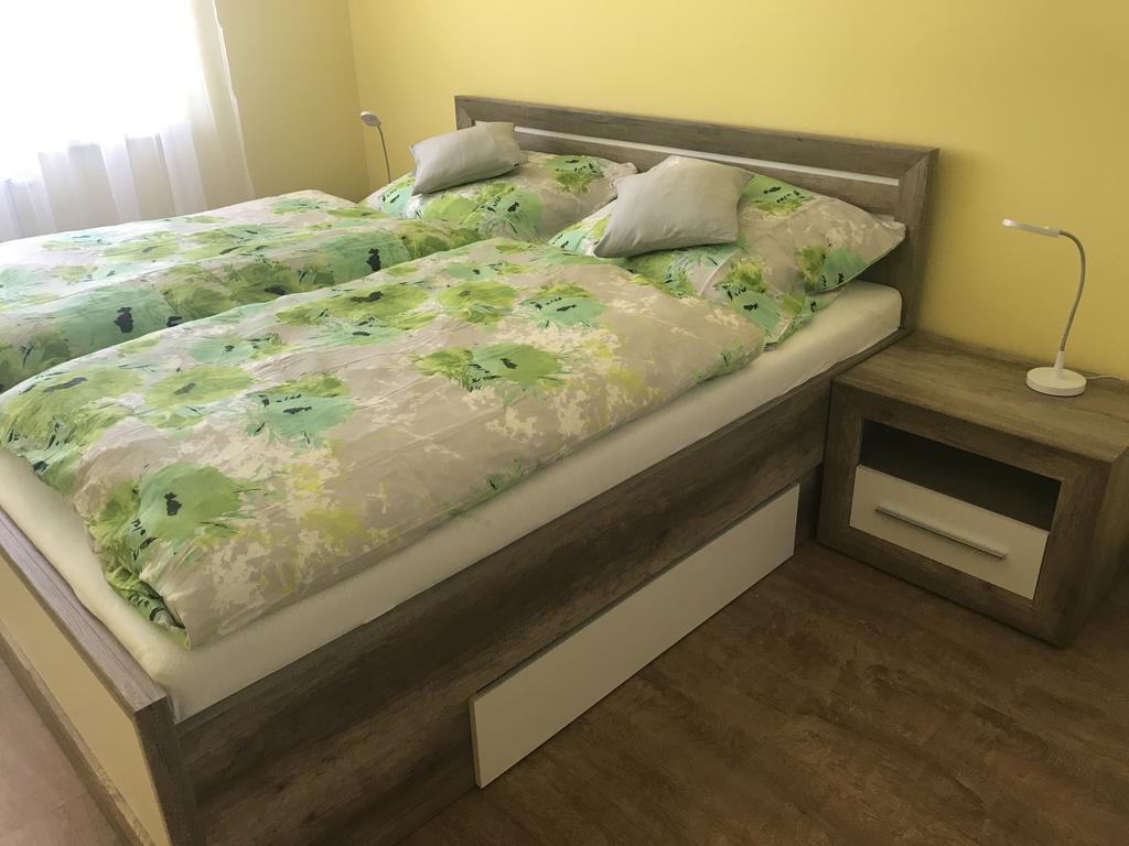 Apartman Illy Вельки-Славков Екстер'єр фото