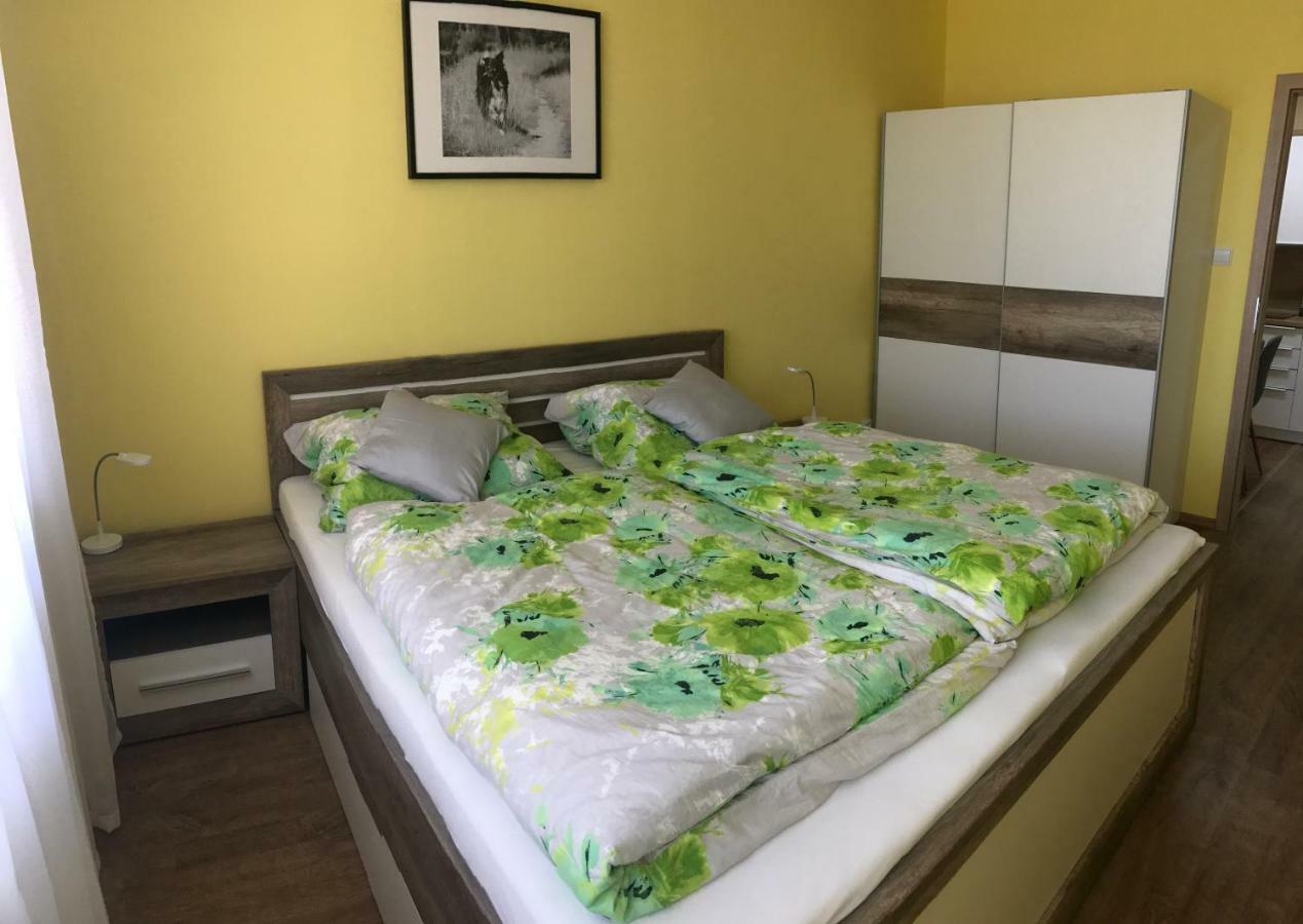 Apartman Illy Вельки-Славков Екстер'єр фото